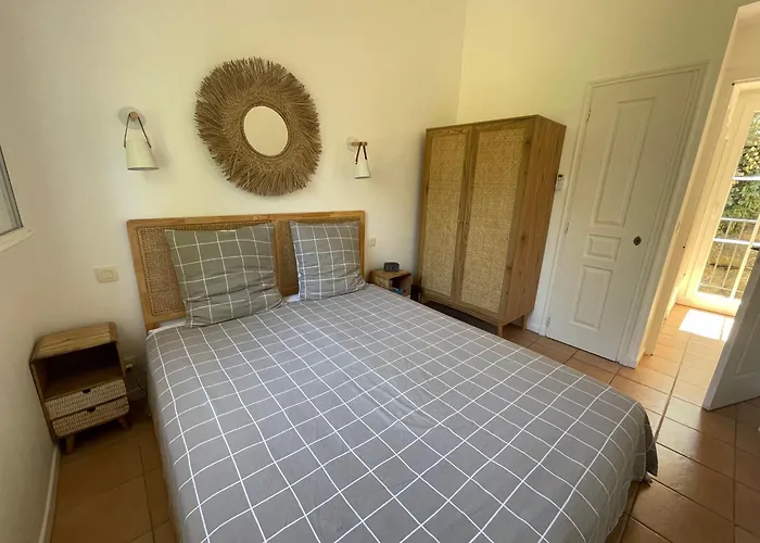 Tatil Evi 5 Pers Avec Piscines Dont Piscine A Vagues Proche Et Saint-tropez Grimaud